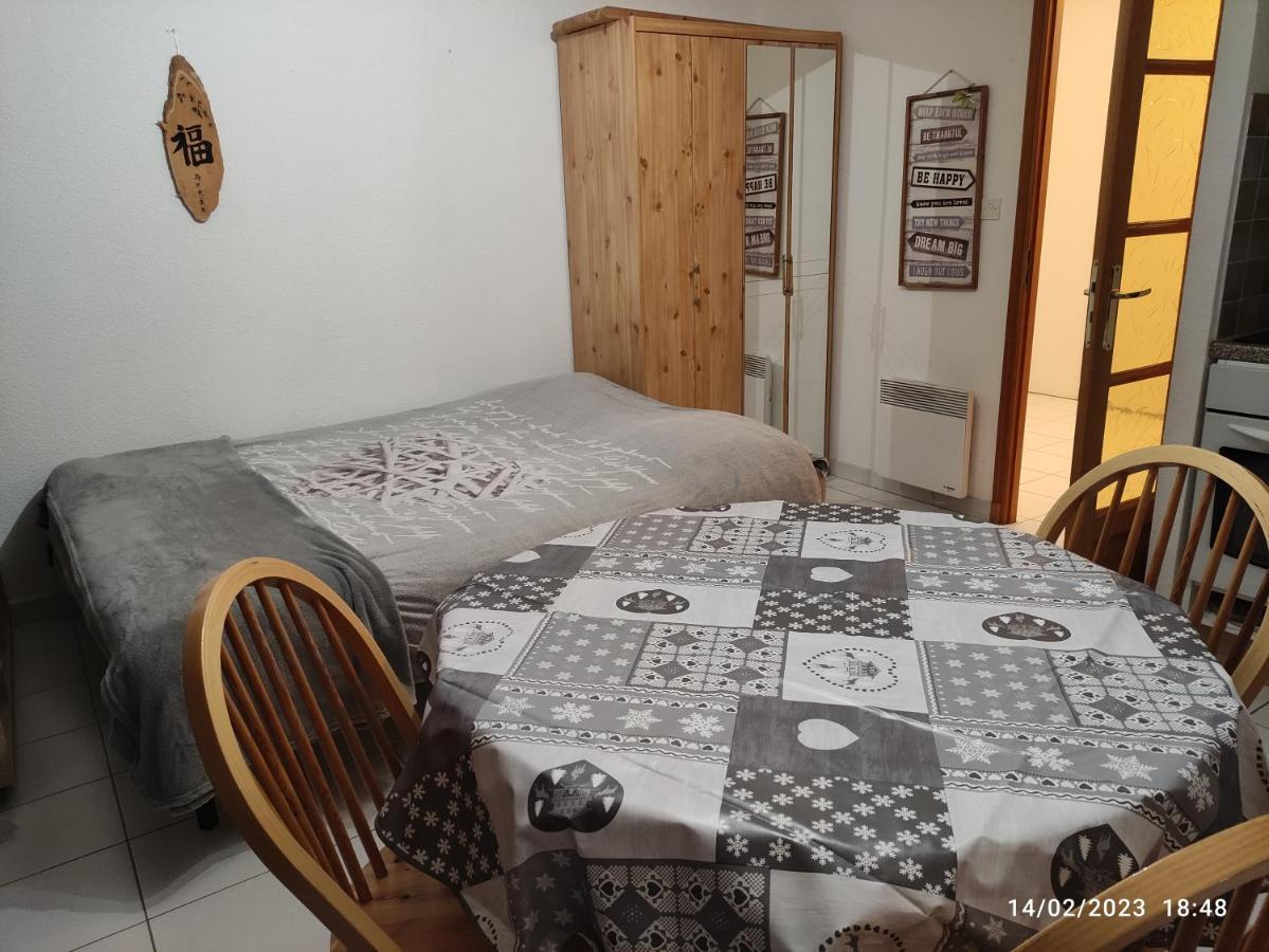 Studio Vue Sur Lac Et Montagne Savines Zewnętrze zdjęcie